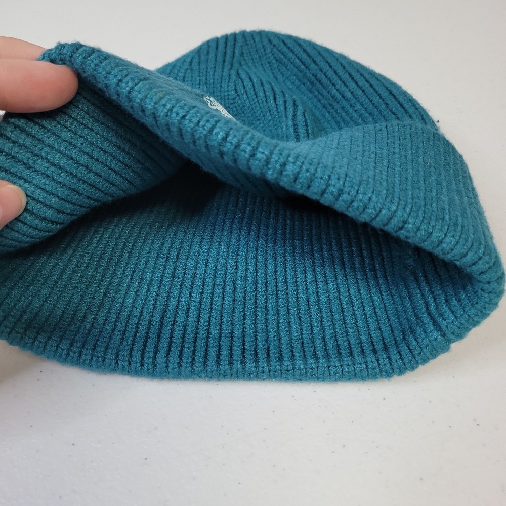 Vera Bradley Womens Ribbed Beanie Teal Blue Knit Soft Winter Hat RN 156007 - Picture 3 of 8